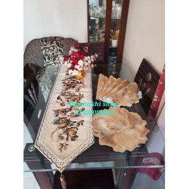High quality vintage dining table runner